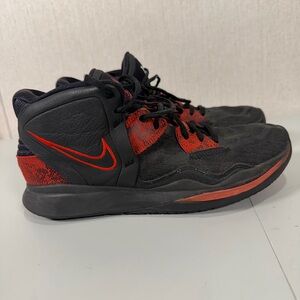 Nike Black and Red Athletic Sneakers